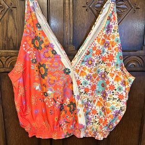 NATURAL LIFE Colorful Floral V-Neck Blouse